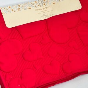 NWT Set of 4 Cynthia Rowley Quilted Valentine Red Heart Placemats 13" x 19"